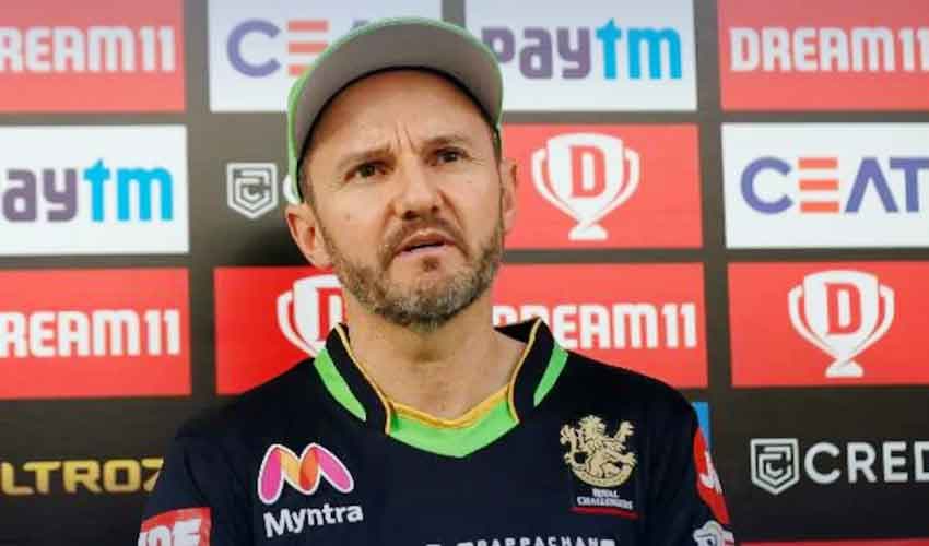 Coach Mike Hesson eyes strong start, World Cup prep for Pakistan cricket team